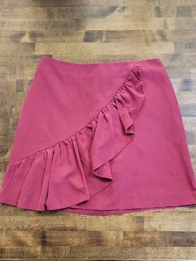Lush Magenta Ruffle Mini Skirt Size M